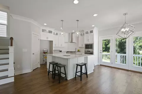 207 Walnut St, Cary, NC 27511 photo 11