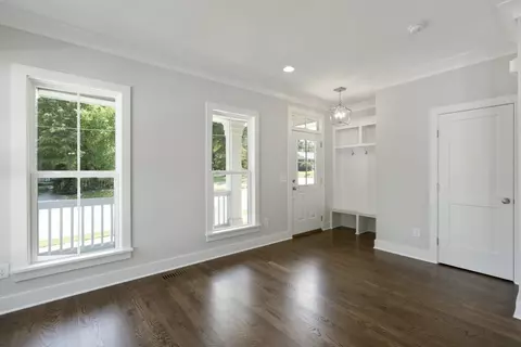 207 Walnut St, Cary, NC 27511 photo 15