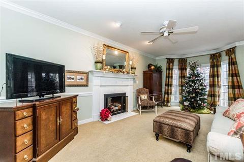 105 Rawhide Ct, Cary, NC 27513 photo 6