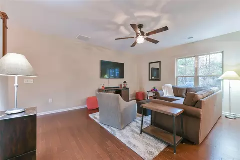 210 Lynchwick Ln, Durham, NC 27703 photo 7
