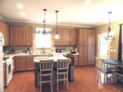 5605 Running Fox Ln, Durham, NC 27703 photo 5
