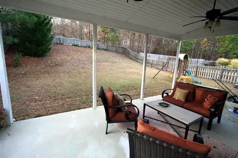 5605 Running Fox Ln, Durham, NC 27703 photo 22