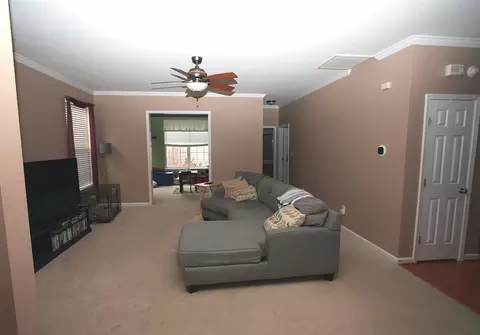 5605 Running Fox Ln, Durham, NC 27703 photo 8