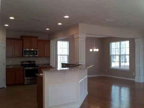 2003 Magnolia Tree Ln, Durham, NC 27703 photo 2