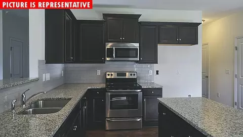 106 Omaha Falls Ct, Garner, NC 27529 photo 8
