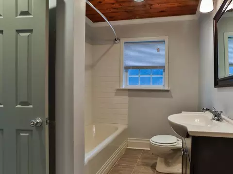 1908 Hart St, Durham, NC 27703 photo 18