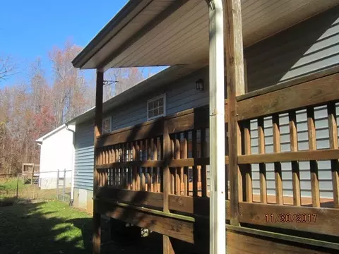 105 Jack Ln, Roxboro, NC 27573 photo 13