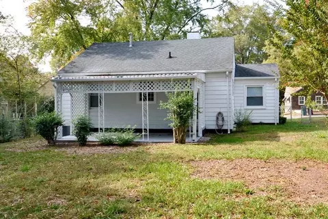 2420 State St, Durham, NC 27704 photo 3