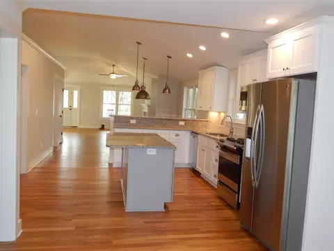 1306 Lancaster St, Durham, NC 27701 photo 6