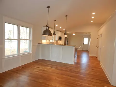 1306 Lancaster St, Durham, NC 27701 photo 3