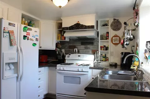 1110 Hamlin Rd, Durham, NC 27704 photo 6