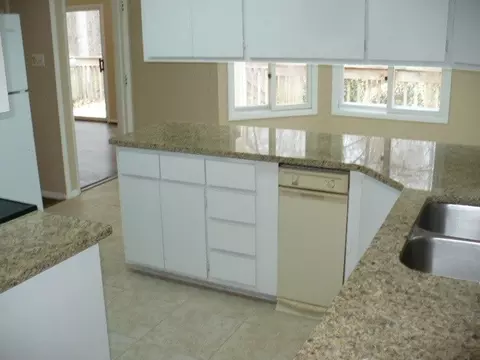 5329 Russell Rd, Durham, NC 27712 photo 3