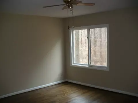 5329 Russell Rd, Durham, NC 27712 photo 10