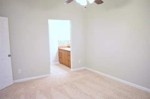 12 Howlett Pl, Durham, NC 27703 photo 9
