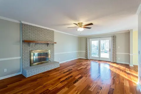 6729 Deerview Trl, Durham, NC 27712 photo 2