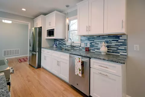 17 Breton Pl, Durham, NC 27707 photo 8