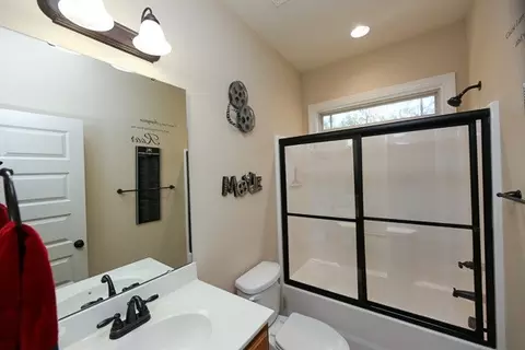 231 Coaster Ct, Angier, NC 27501 photo 17