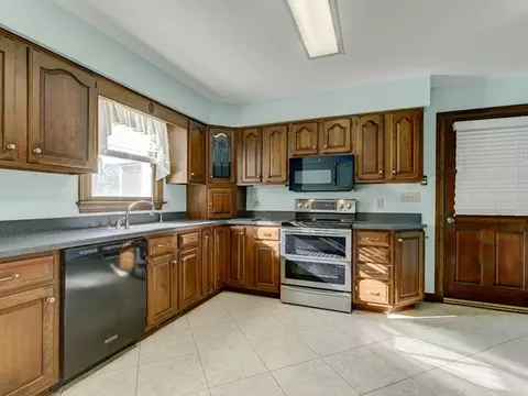 81 Sandra Ct, Angier, NC 27501 photo 9