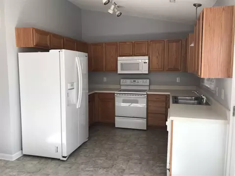 137 Stephenson Dr, Smithfield, NC 27577 photo 5
