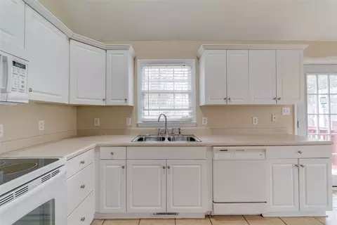 113 Parkhaven Ln, Garner, NC 27529 photo 6