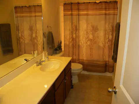 9 Olde Union Ct, Durham, NC 27703 photo 18