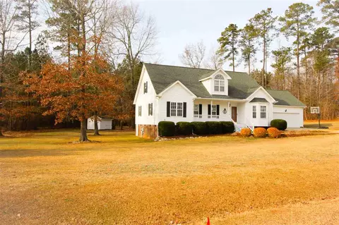 190 Susan Dr, Garner, NC 27529 photo 2