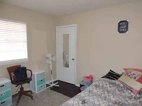 8 Kramer Pl, Durham, NC 27703 photo 10