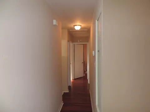 8 Kramer Pl, Durham, NC 27703 photo 6