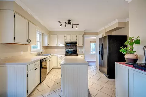 24 Swallows Ridge Ct, Durham, NC 27713 photo 8