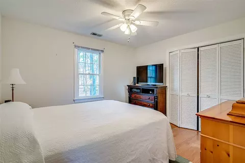 24 Swallows Ridge Ct, Durham, NC 27713 photo 15
