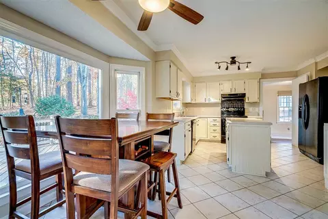 24 Swallows Ridge Ct, Durham, NC 27713 photo 7