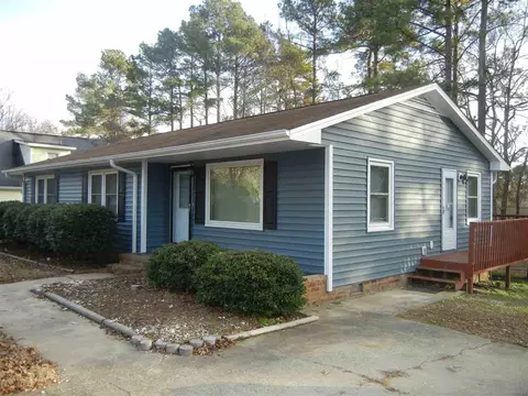 1107 Calumet Dr, Durham, NC 27704 photo 2