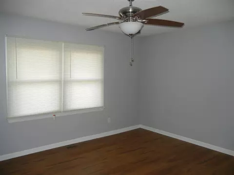 1107 Calumet Dr, Durham, NC 27704 photo 10