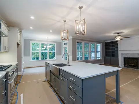 404 Stacy St, Raleigh, NC 27607 photo 13