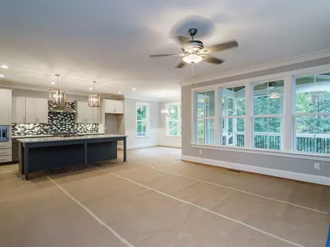 404 Stacy St, Raleigh, NC 27607 photo 8