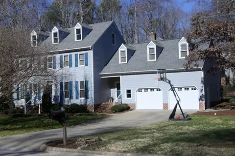 400 King George Loop, Cary, NC 27511 photo 2