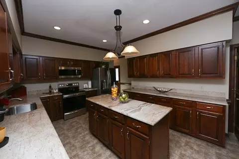 400 King George Loop, Cary, NC 27511 photo 10