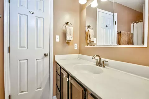 131 Forest Oaks Dr, Durham, NC 27705 photo 15