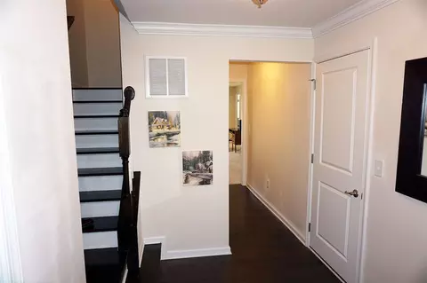 802 Suffield Way, Cary, NC 27519 photo 2