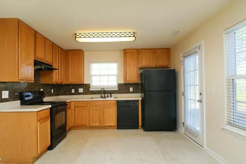 309 Weeping Willow Dr, Durham, NC 27704 photo 6