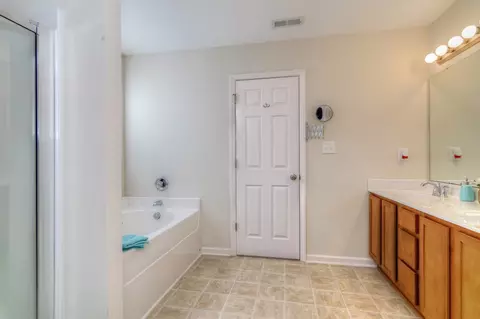 4010 Lady Slipper Ln, Durham, NC 27704 photo 10