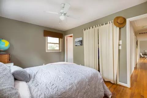 413 Pinecroft Dr, Raleigh, NC 27609 photo 17