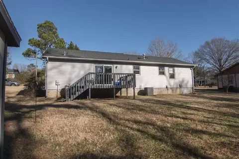 102 Val Del Ct, Garner, NC 27529 photo 5