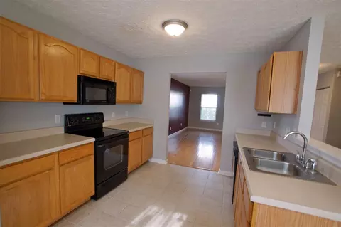 904 Bowler Dr, Durham, NC 27703 photo 8