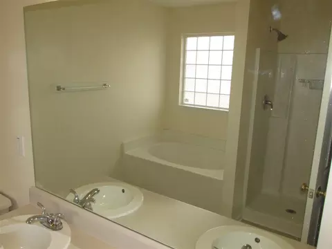 1911 Spring Creek Dr, Durham, NC 27704 photo 12