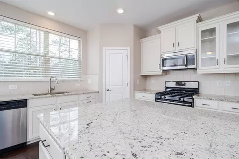 621 Hiddenbrook Dr, Durham, NC 27703 photo 12
