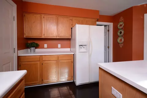 10 Chartwell Ct, Durham, NC 27703 photo 9