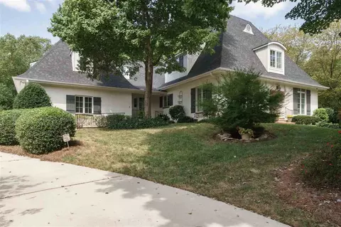 100 S Devimy Ct, Cary, NC 27511 photo 1