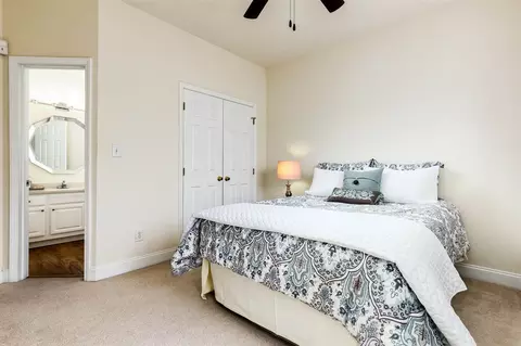 302 Whitmore Ln, Durham, NC 27707 photo 9