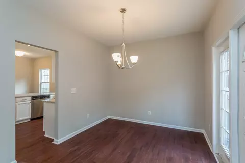 408 Summer Breeze Dr, Durham, NC 27704 photo 4